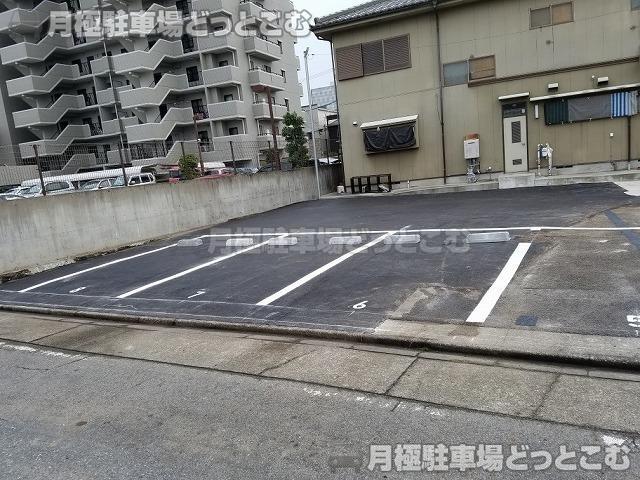 名古屋市西区菊井1丁目2607、2608の月極駐車場2
