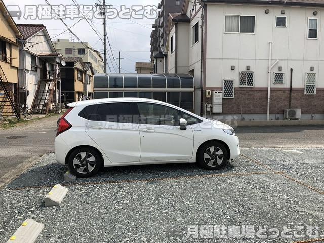 名古屋市守山区瀬古1丁目1033の月極駐車場3