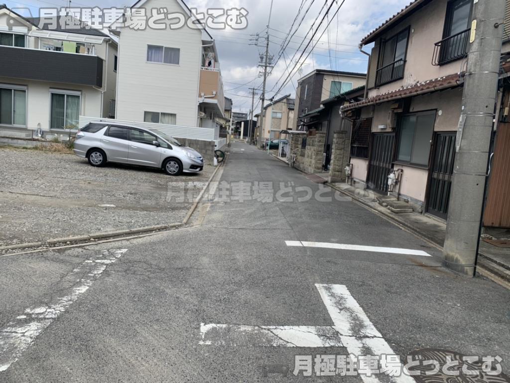 名古屋市中川区牛立町3丁目47の月極駐車場4