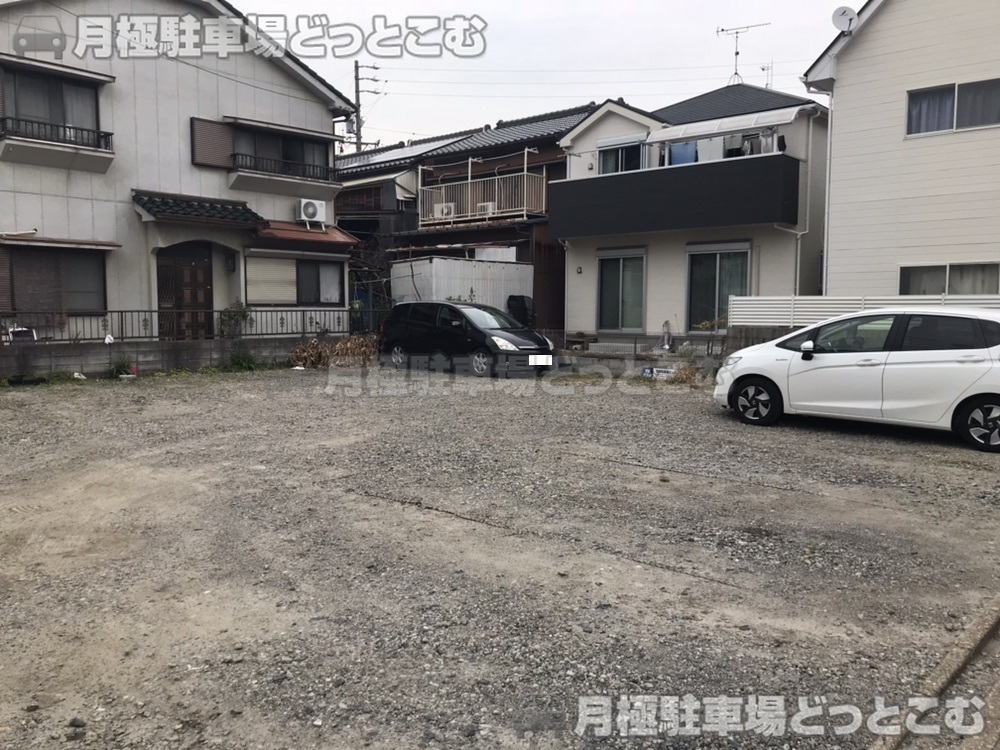 名古屋市中川区牛立町3丁目47の月極駐車場8