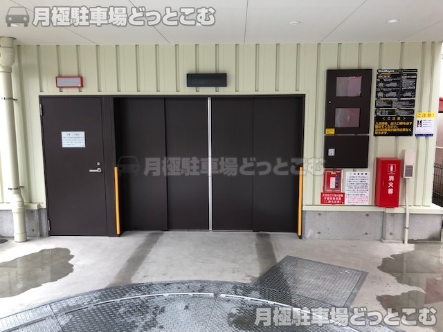 名古屋市千種区池下1-11-21の月極駐車場2