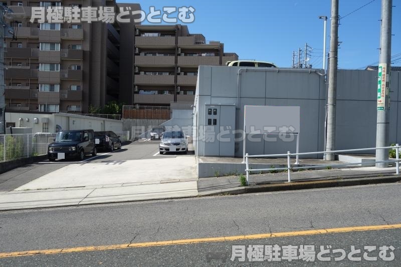 名古屋市千種区光が丘2丁目1506,1507の月極駐車場2