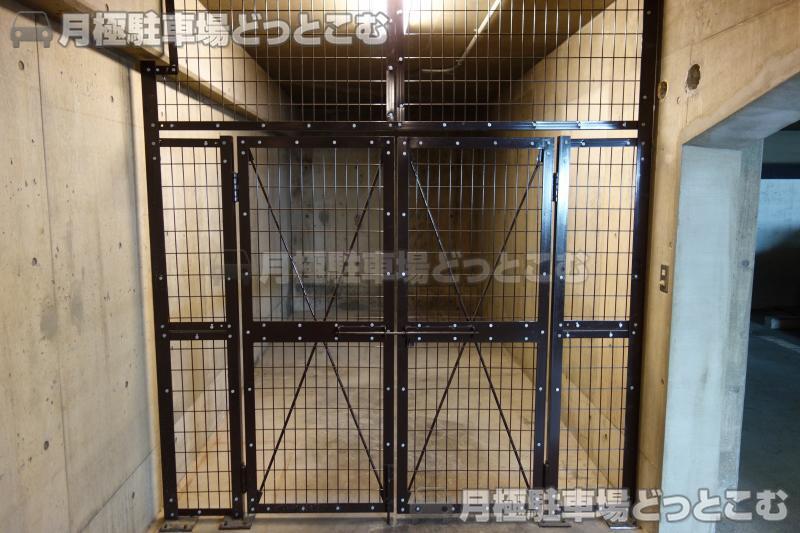 名古屋市千種区光が丘2丁目1506,1507の月極駐車場3