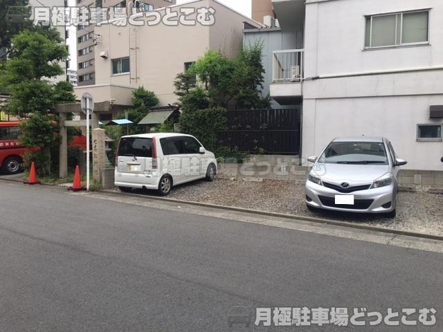 名古屋市中区千代田3丁目17-16の月極駐車場2