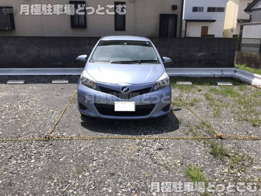 一宮市奥町郷中の月極駐車場2