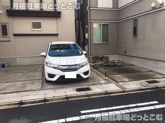 名古屋市千種区振甫町3-1-8の月極駐車場7
