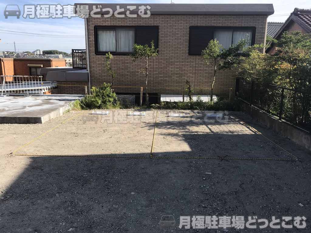 名古屋市緑区潮見が丘3丁目55の月極駐車場3