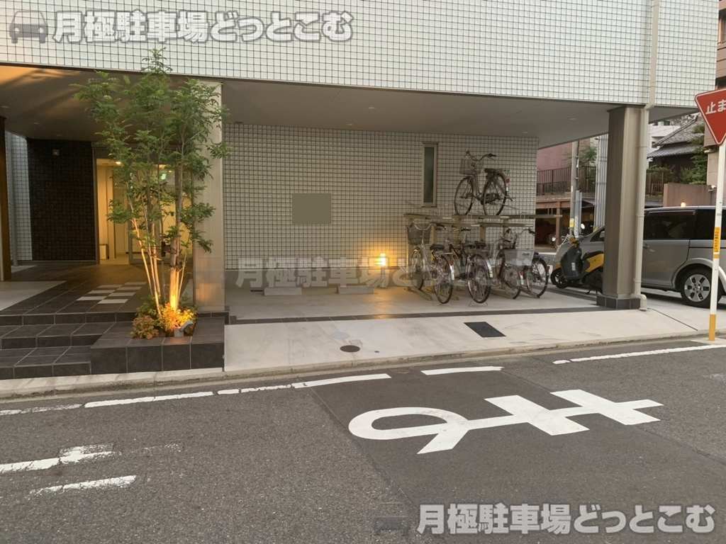 名古屋市中村区那古野1丁目4007-1の月極駐車場2