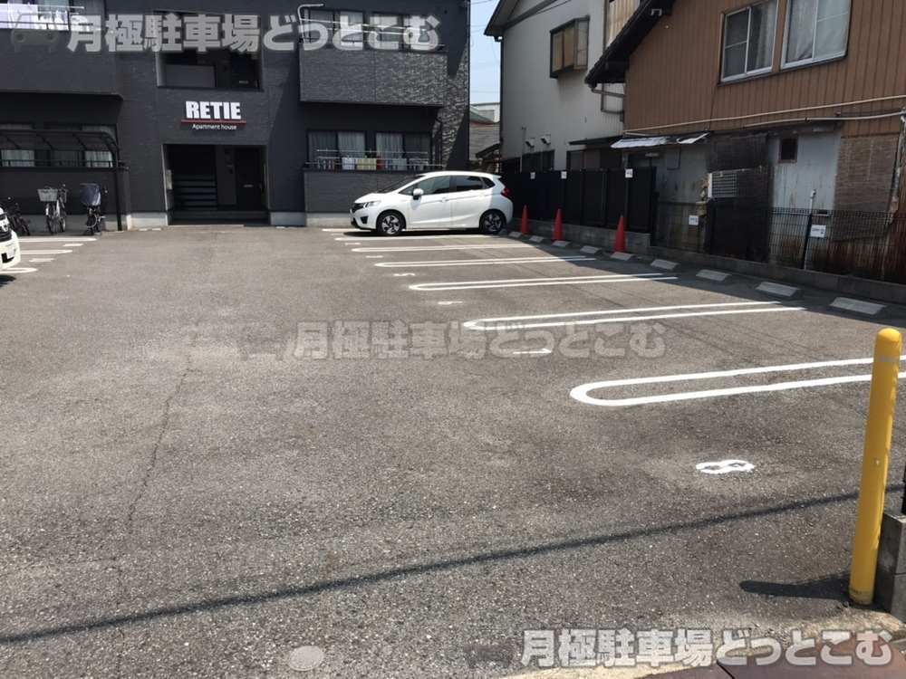 春日井市神明町34-3の月極駐車場3
