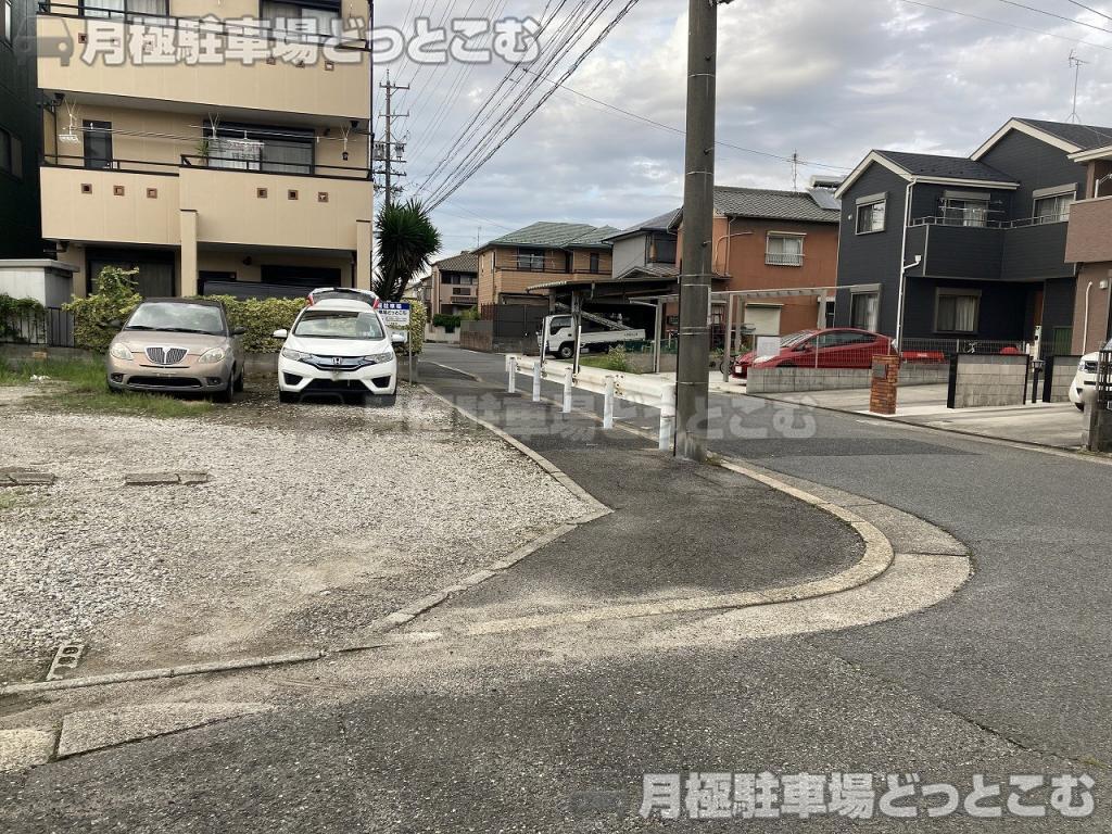 名古屋市中川区法華西町173の月極駐車場7