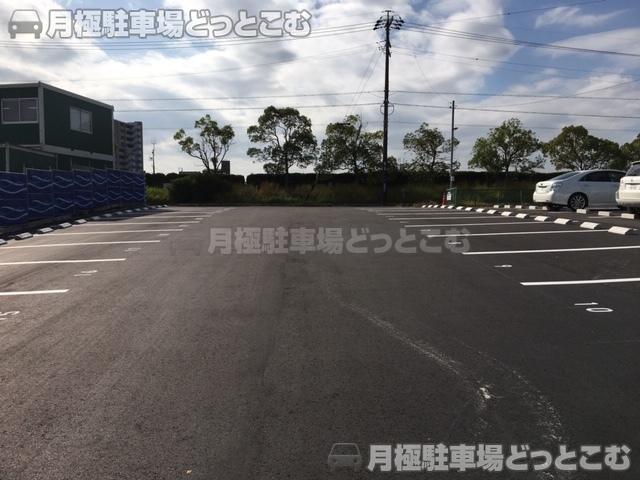 日進市東山6丁目2601番の月極駐車場2