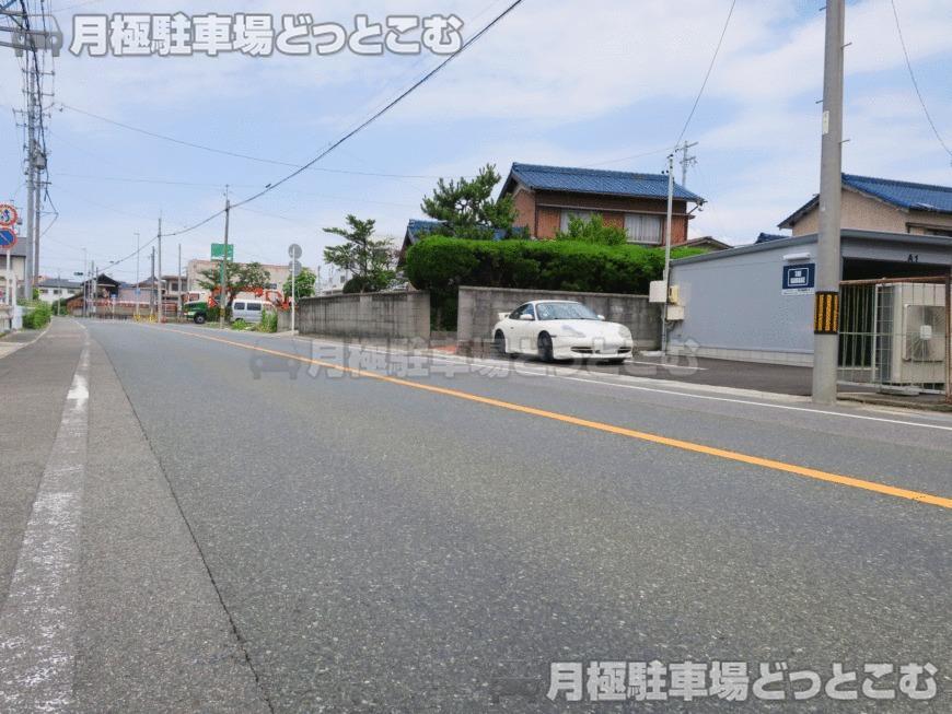 常滑市住吉町二丁目102番2の月極駐車場3