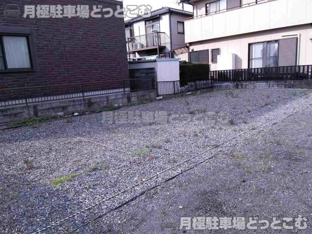 小牧市小牧原新田字南原1761-5,1761-6の月極駐車場3