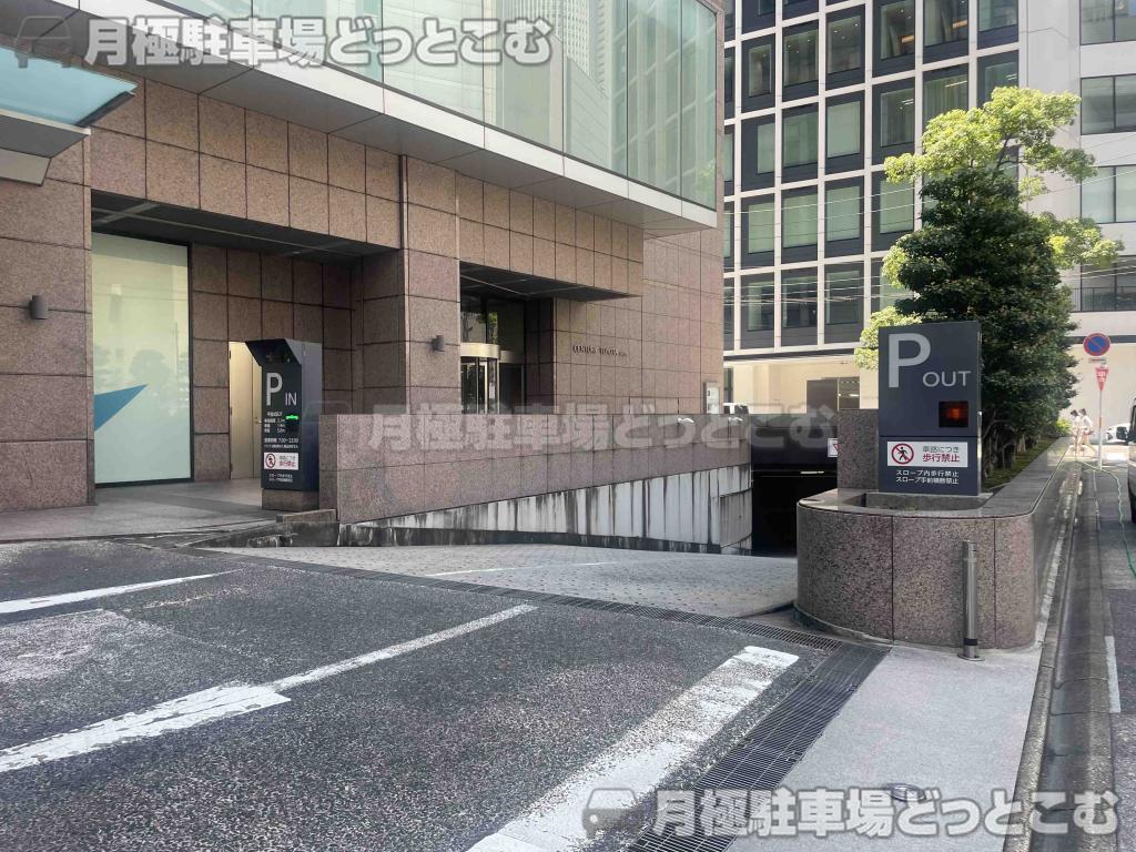 名古屋市中村区名駅四丁目9番8号の月極駐車場2