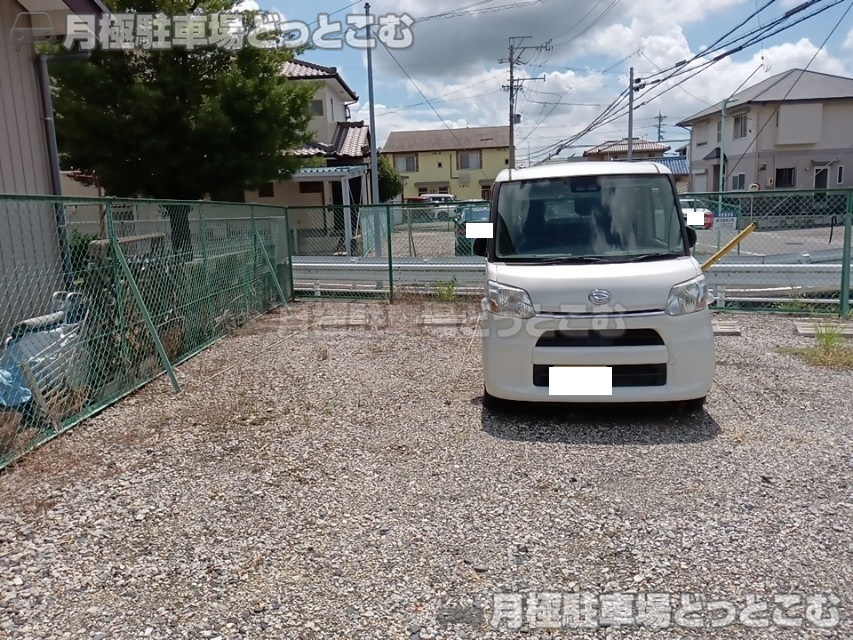 名古屋市中川区戸田4丁目2109-2の月極駐車場5