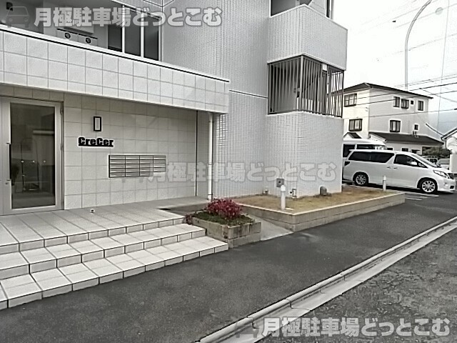 名古屋市中川区石場町1－18－1の月極駐車場2