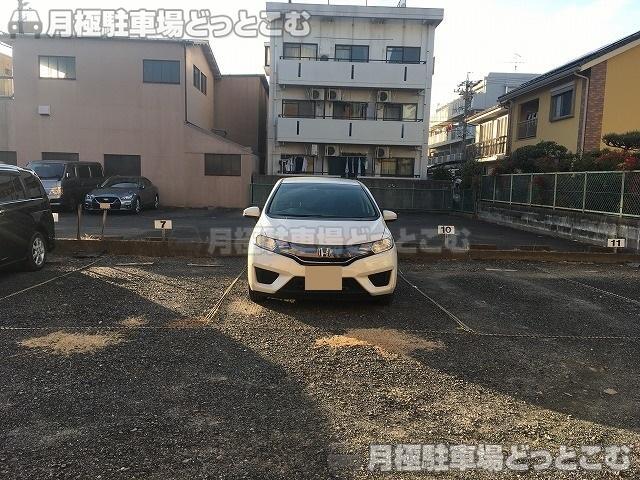 名古屋市北区元志賀町2丁目107の月極駐車場2