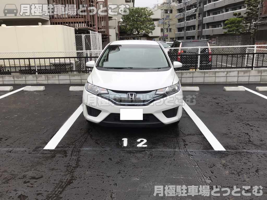 名古屋市中村区名駅南5-704の月極駐車場2