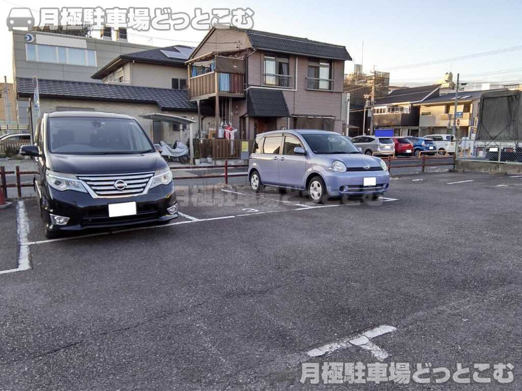 名古屋市西区上名古屋4丁目1109番の月極駐車場2