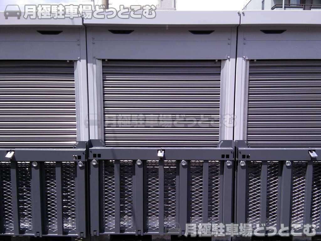 名古屋市西区城北町1丁目111-1の月極駐車場2