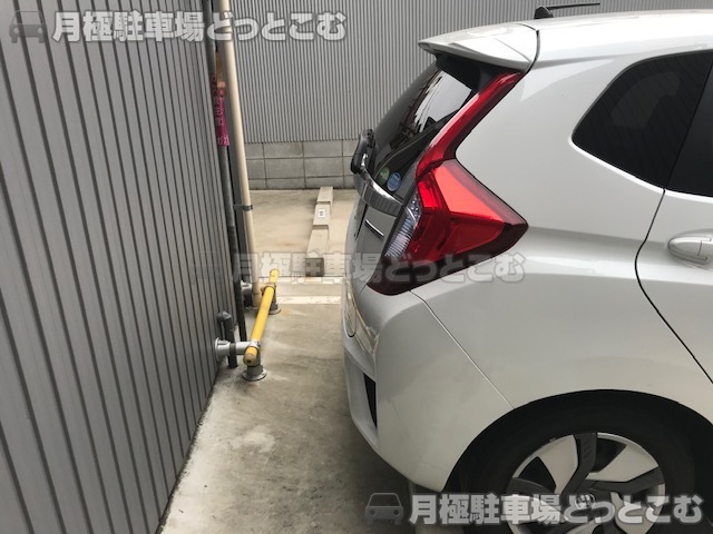 名古屋市中村区則武1丁目1705の月極駐車場3