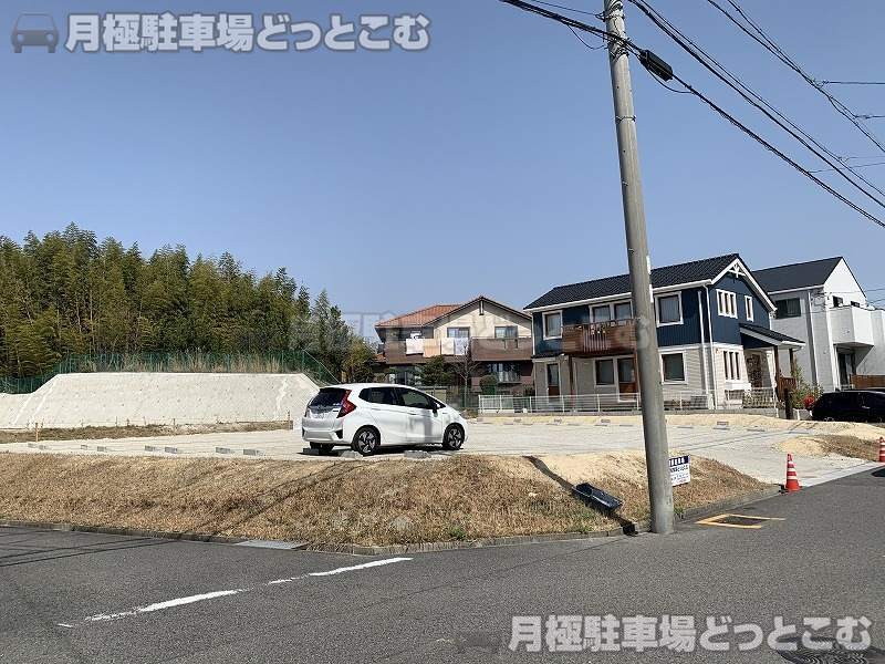 名古屋市緑区元徳重2丁目143-4の月極駐車場2