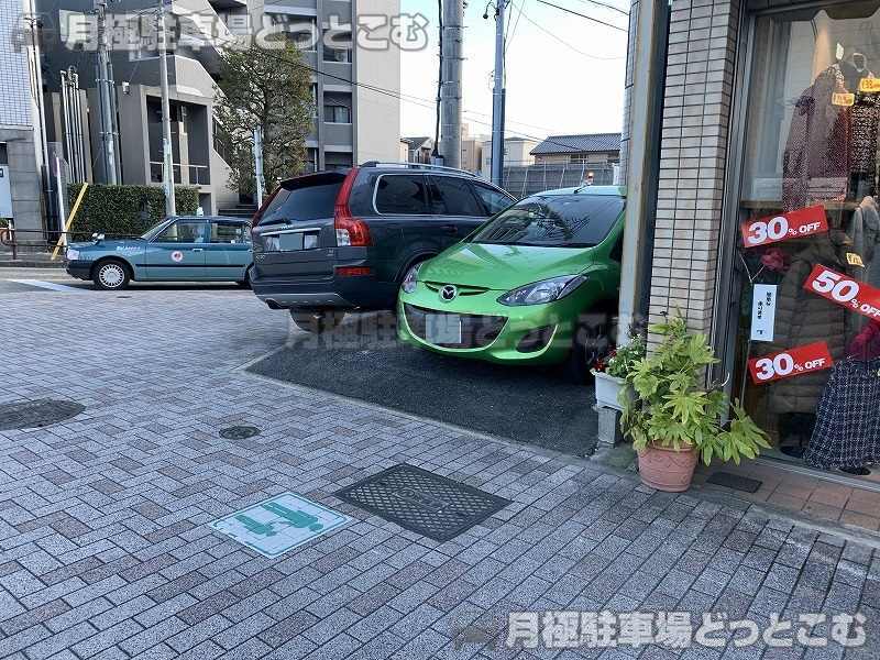 名古屋市千種区覚王山通9丁目23番地の月極駐車場2