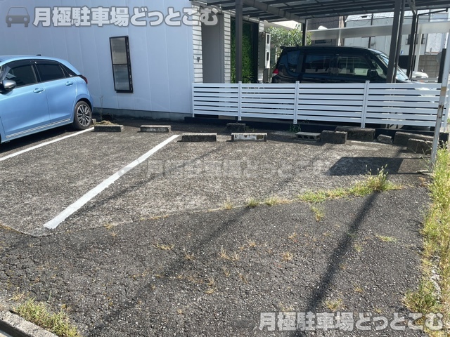名古屋市千種区春岡通5丁目24の月極駐車場2