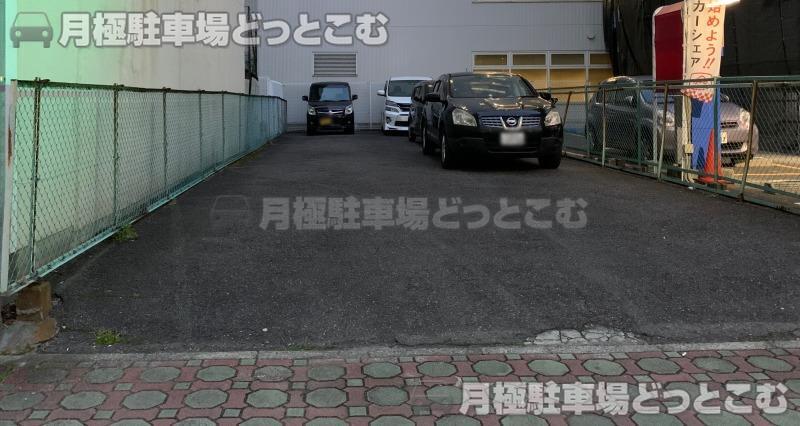 名古屋市中区丸の内3丁目16-24の月極駐車場1