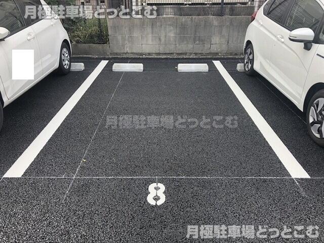 名古屋市西区菊井2丁目713の月極駐車場2