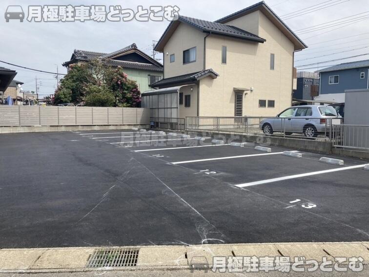 春日井市神領町2丁目6-2の月極駐車場3