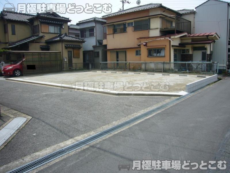 あま市甚目寺飛殿69番16の月極駐車場3