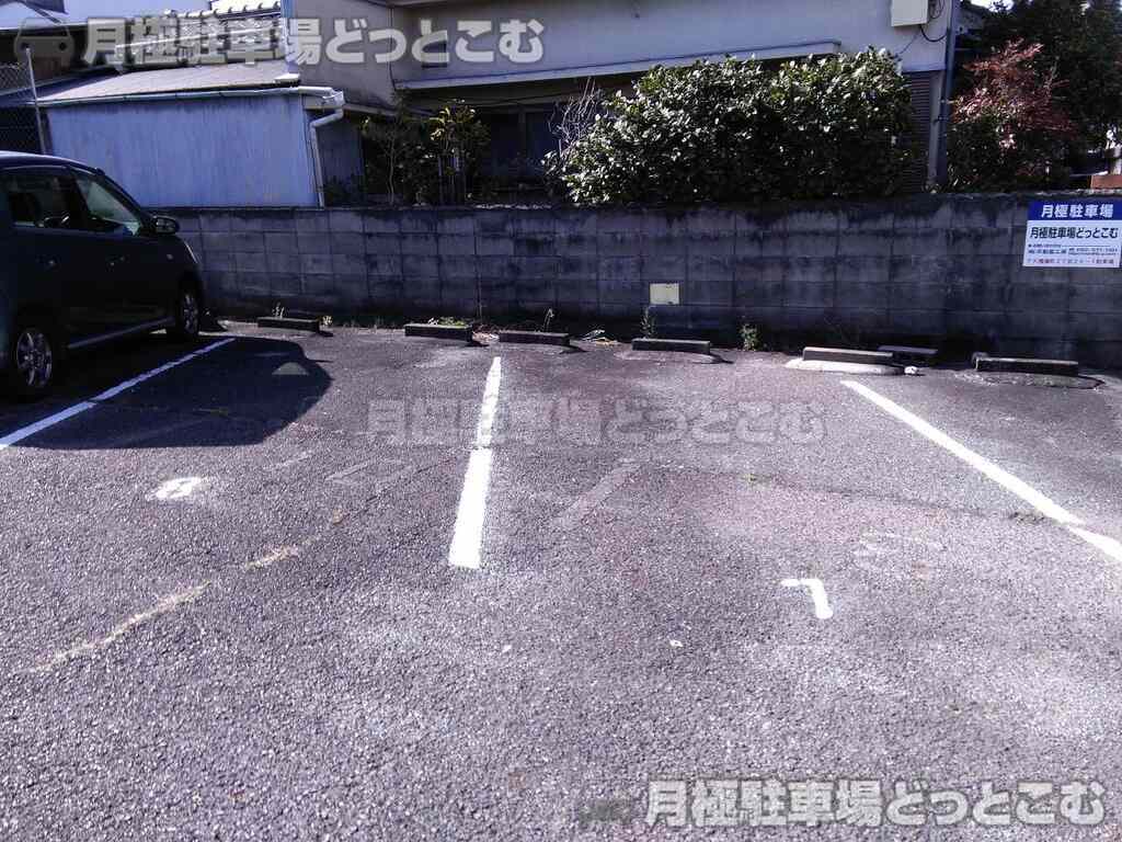 名古屋市北区憧旛町2丁目24-1の月極駐車場2