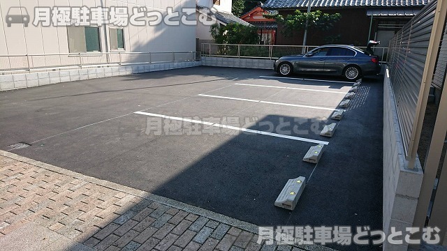一宮市真清田1丁目2-1の月極駐車場2