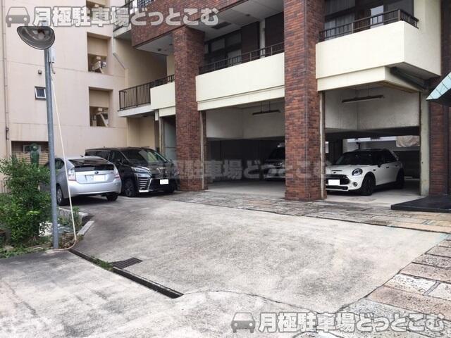 名古屋市中区大須2丁目9-16の月極駐車場3