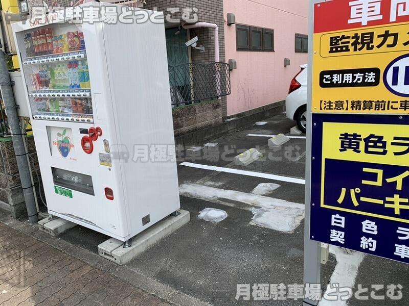 名古屋市東区新出来1丁目439,440の月極駐車場3