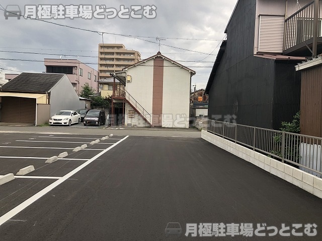 名古屋市熱田区切戸町3-112の月極駐車場7