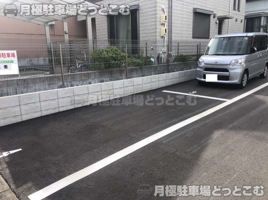 名古屋市瑞穂区前田町2-2-3の月極駐車場2