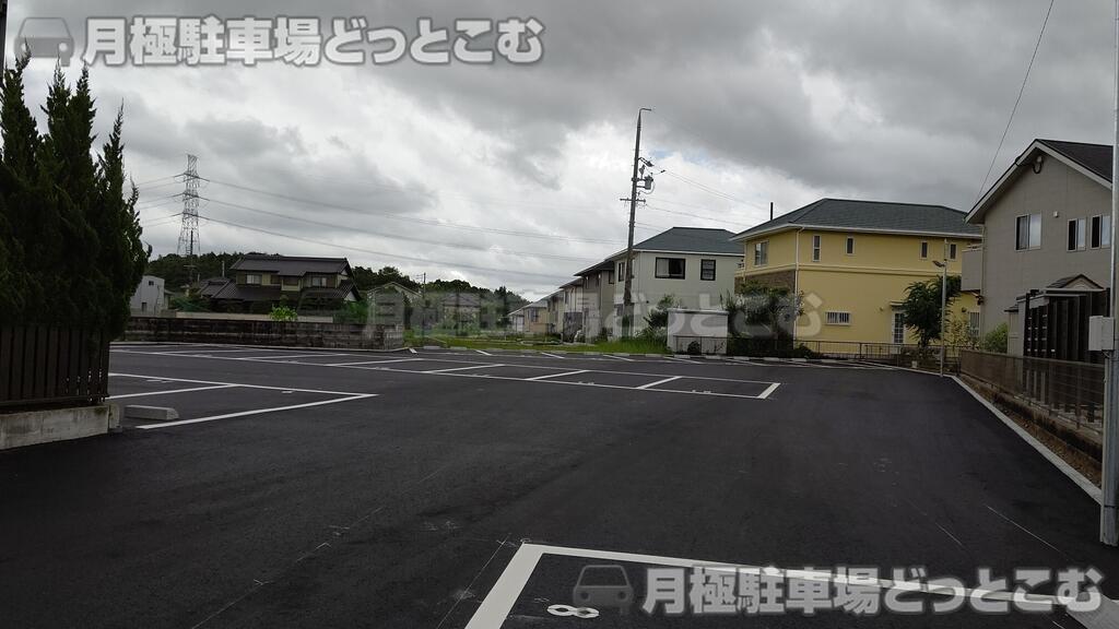 日進市岩崎町新ラ田87-233の月極駐車場2