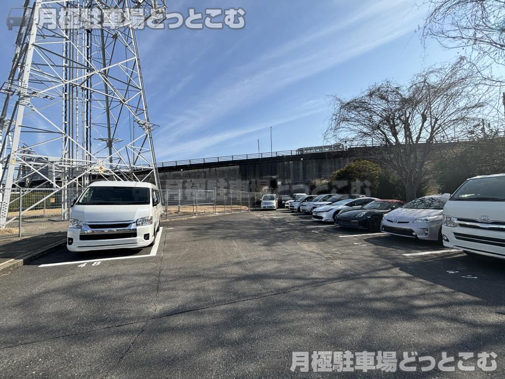 名古屋市中川区富田町大字前田字海用1番1の月極駐車場5