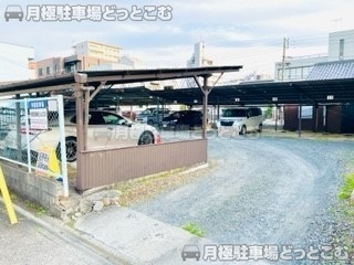 名古屋市西区大金町5丁目4番地3の月極駐車場3