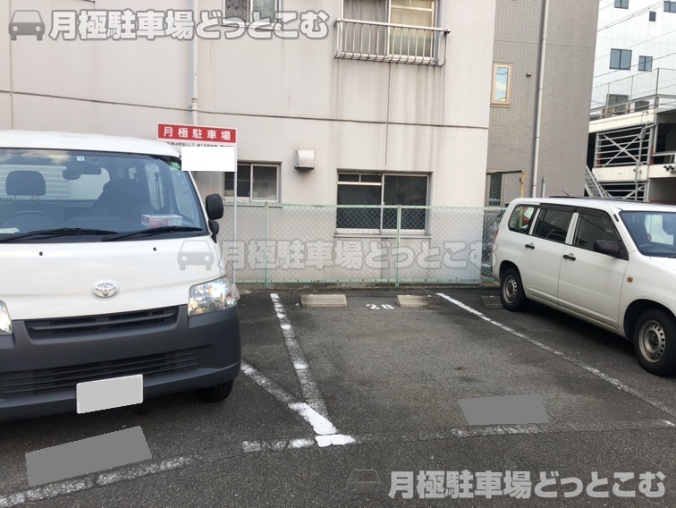 名古屋市中区千代田3丁目1006の月極駐車場4