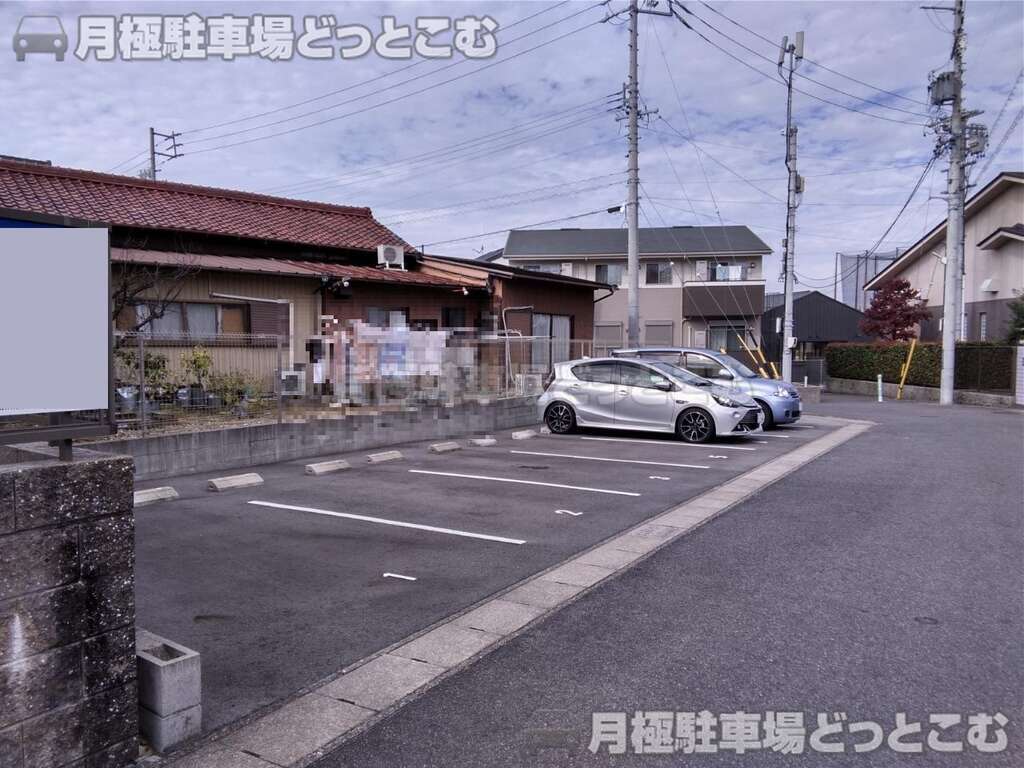 長久手市段の上712の月極駐車場3