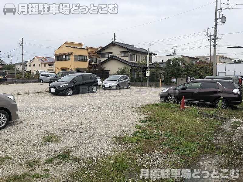 春日井市黒鉾町字黒鉾59-1、60-1の月極駐車場3