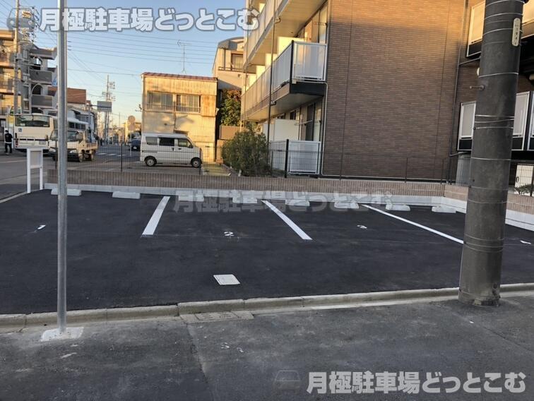 名古屋市北区光音寺町1丁目4-4の月極駐車場2