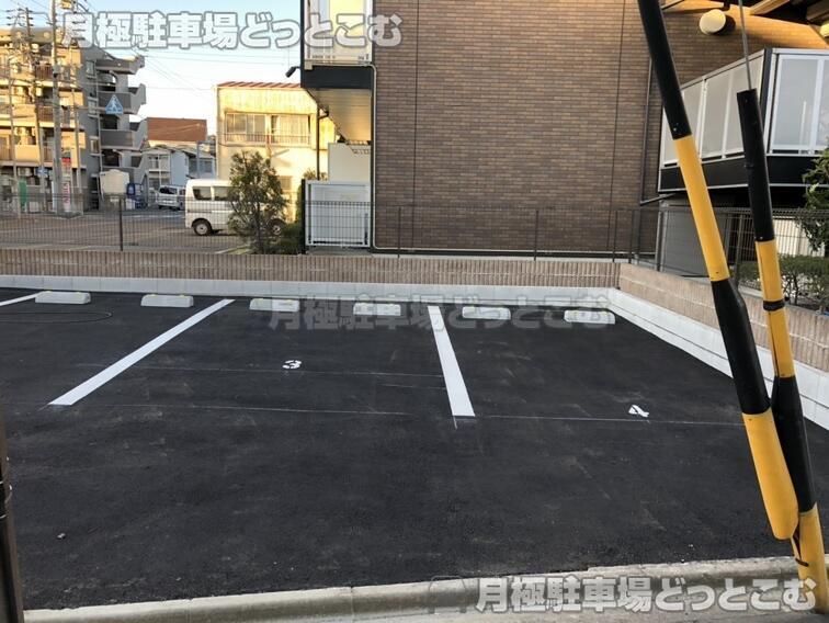 名古屋市北区光音寺町1丁目4-4の月極駐車場2