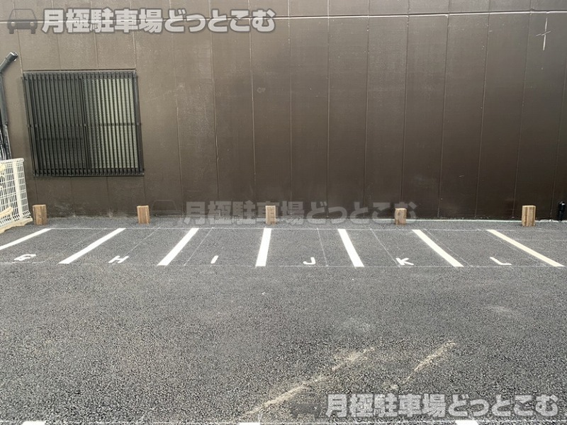 名古屋市西区名駅2丁目303の月極駐車場6