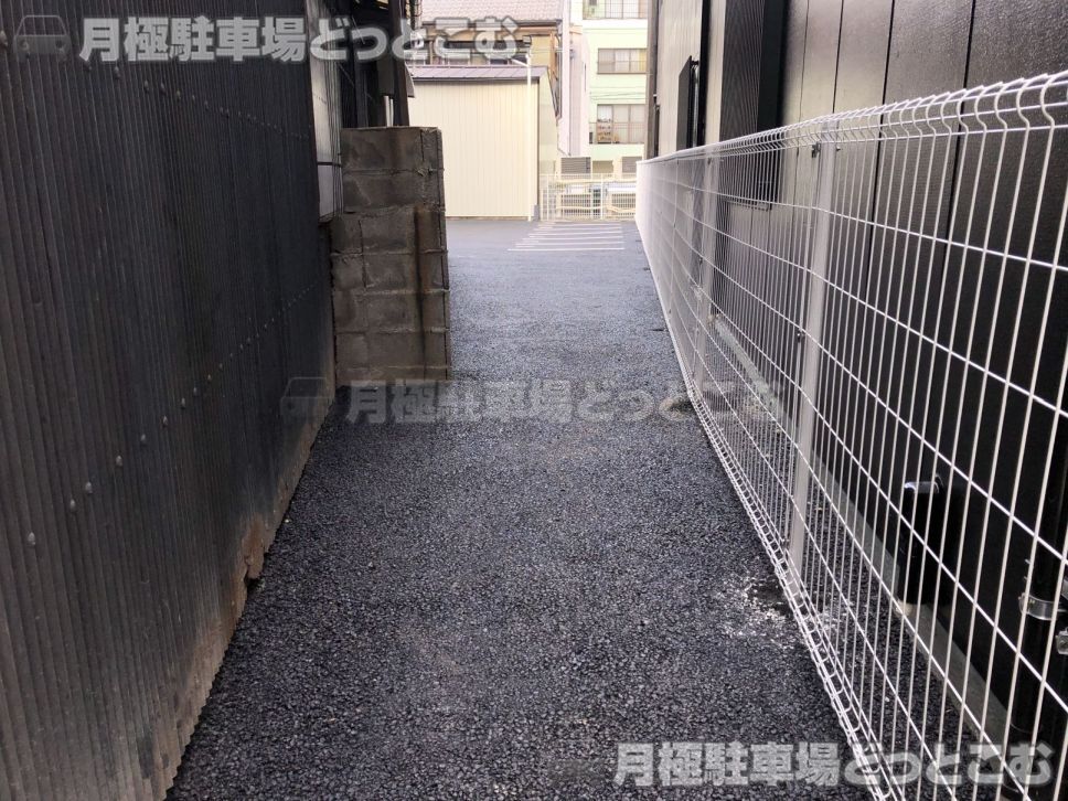 名古屋市西区名駅2丁目303の月極駐車場8