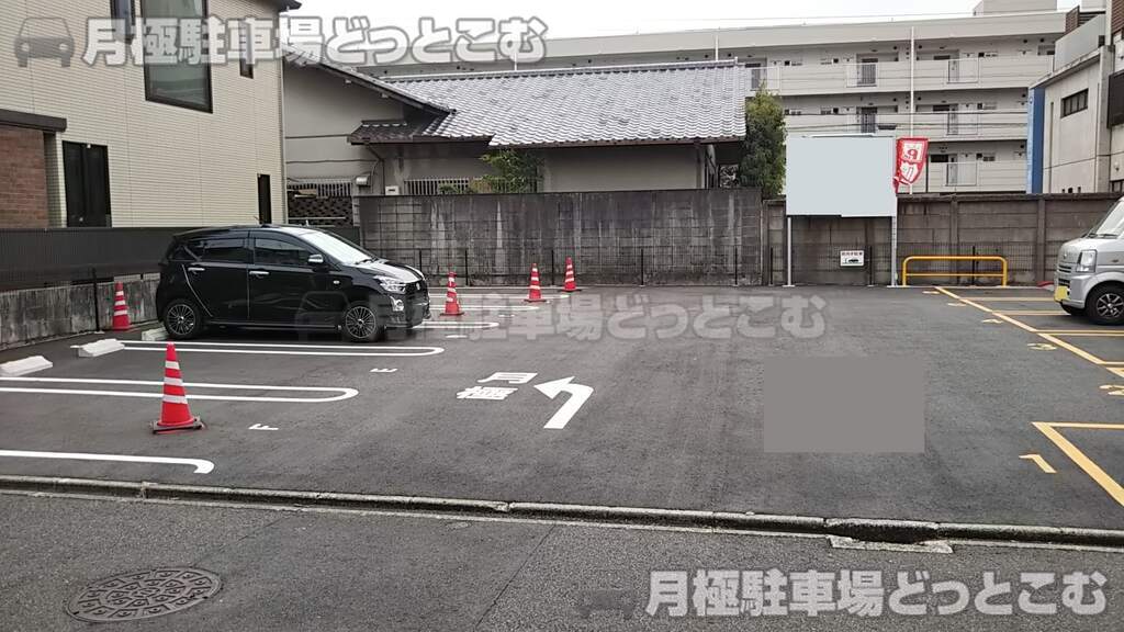名古屋市昭和区雪見町2丁目1-23,1-28の月極駐車場2