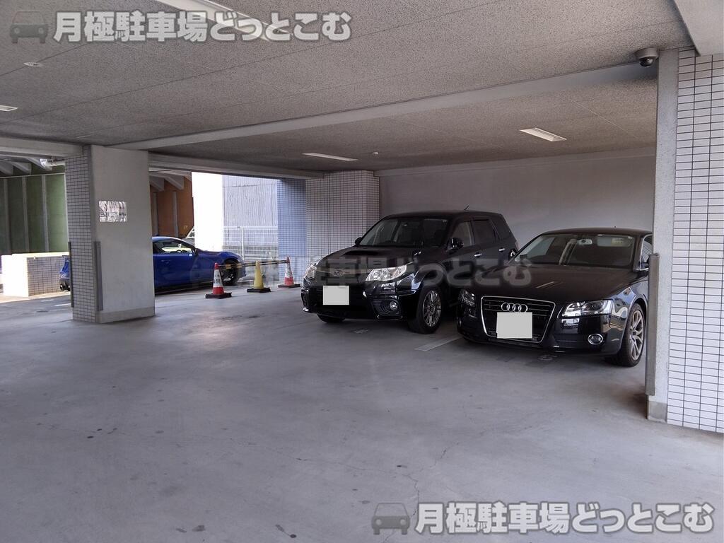 名古屋市熱田区沢下町1-2の月極駐車場3
